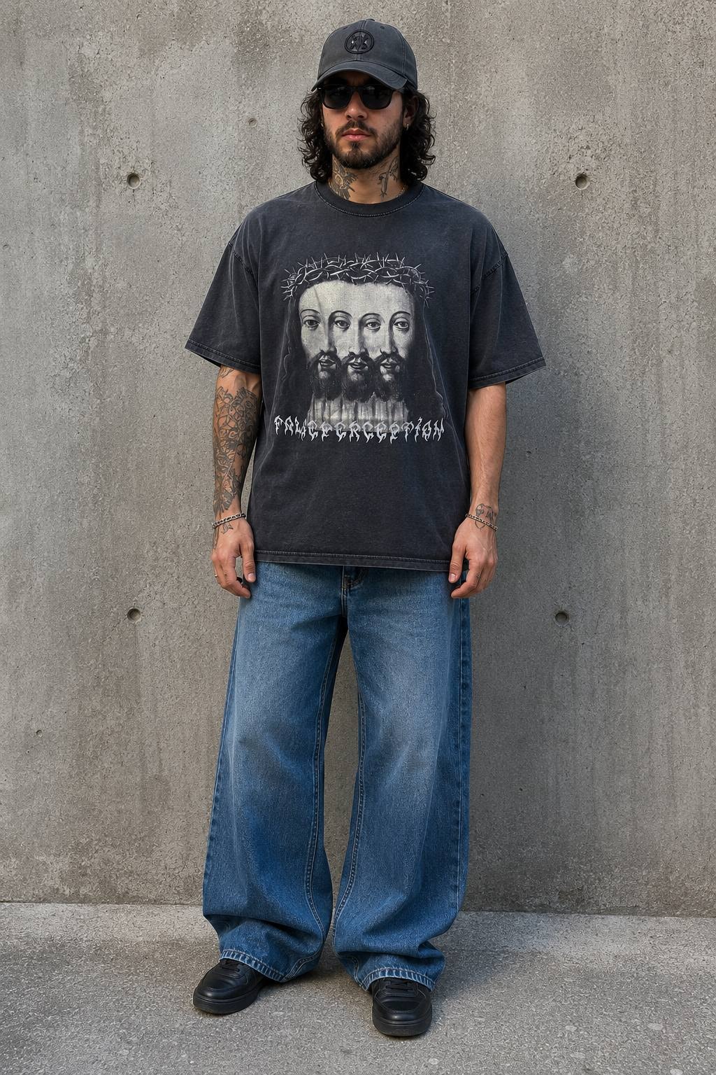 T-SHIRT FALSE PERCEPTION